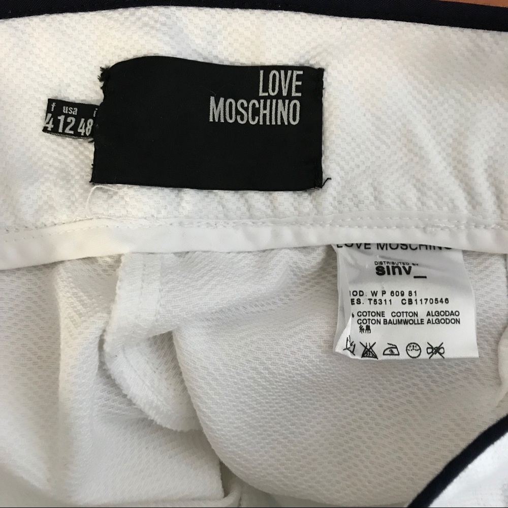 Love moschino